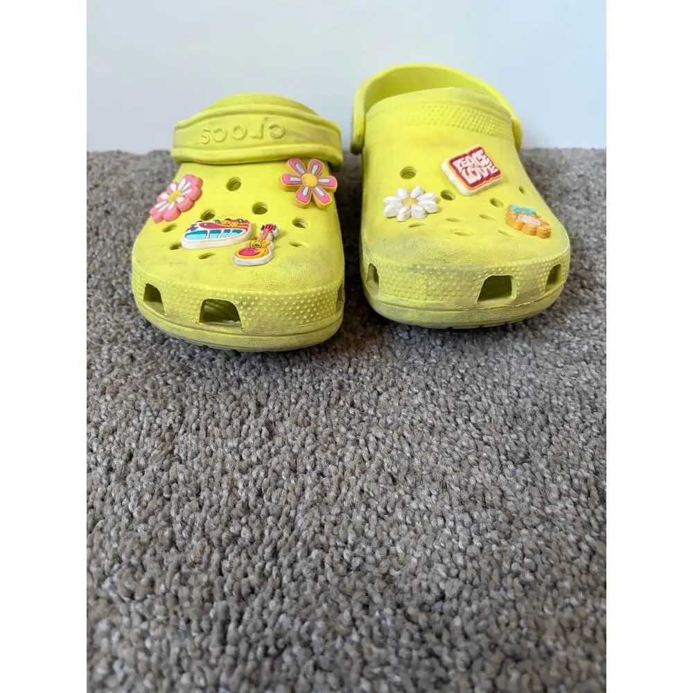 Yellow Crocs Sandals with Charms- Size Women's 6 - Picture 4 of 5